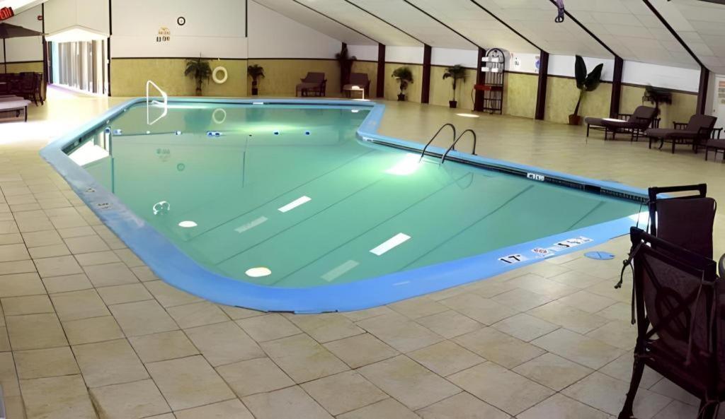 Garden Plaza Hotel Saddle Brook Ngoại thất bức ảnh