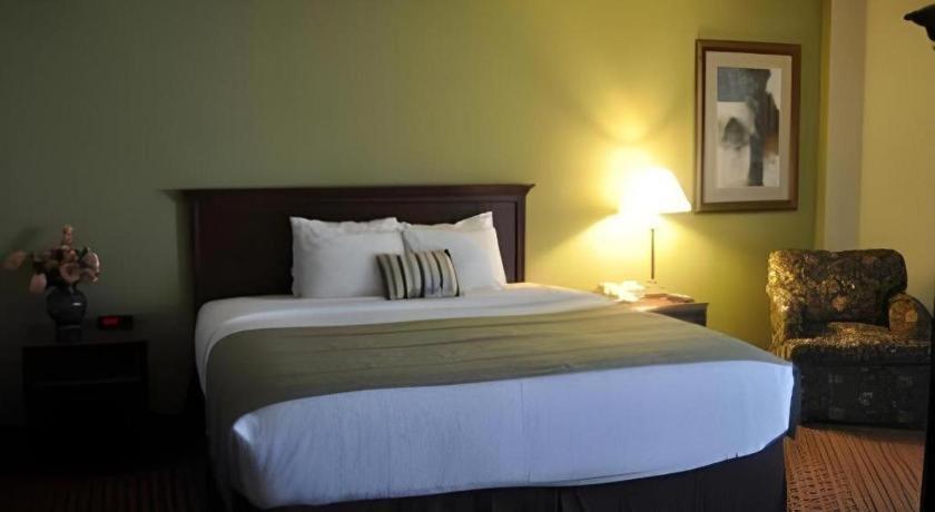 Garden Plaza Hotel Saddle Brook Ngoại thất bức ảnh