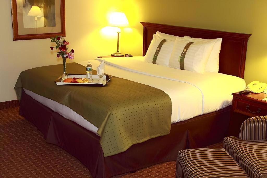 Garden Plaza Hotel Saddle Brook Ngoại thất bức ảnh